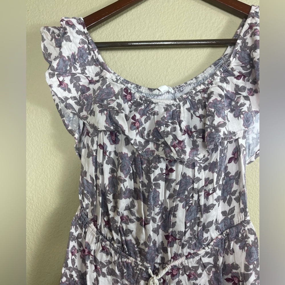 Honey Punch romper size small floral print tassel tie at waist - Picture 4 of 4